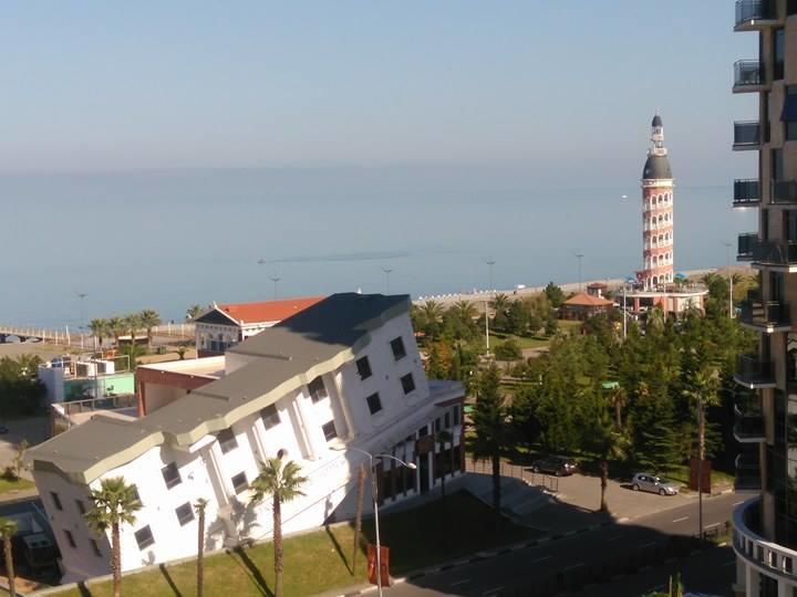 J.R Apartment In The Sea Batumi Exterior photo